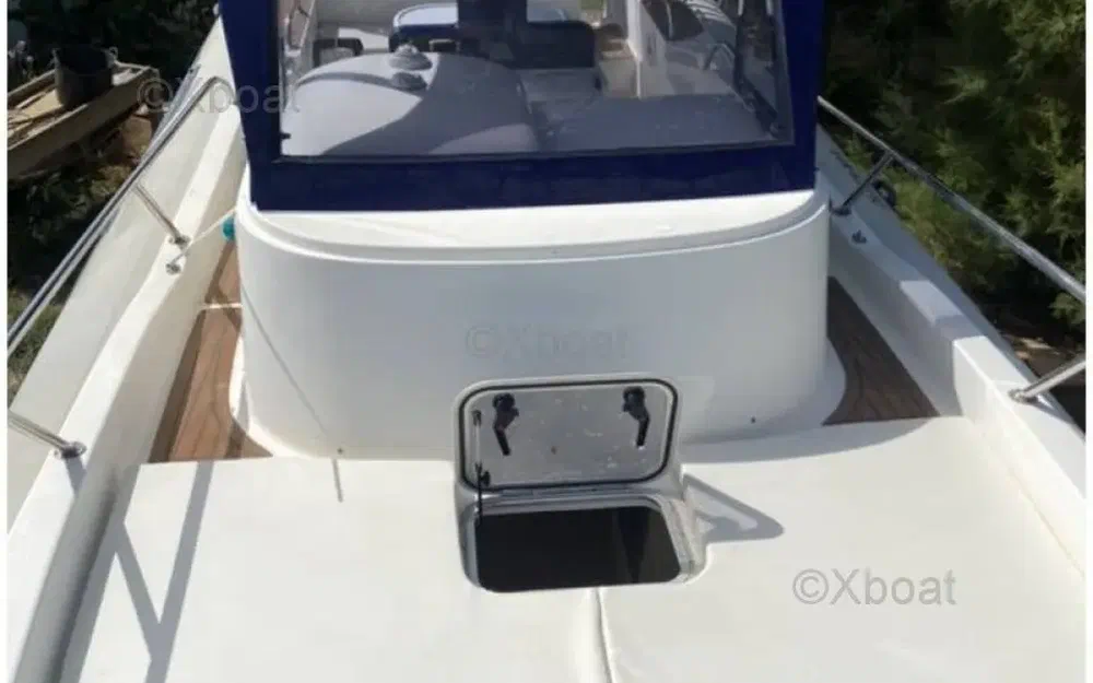 slider 1 Capelli Tempest 900