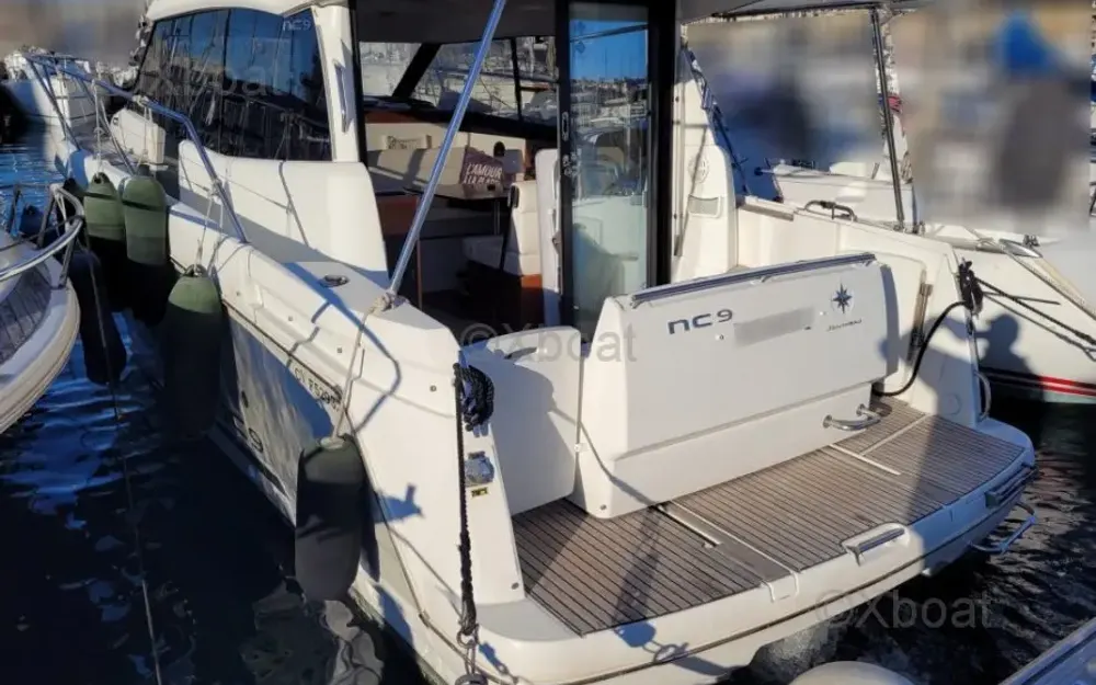 slider 1 Jeanneau NC 9