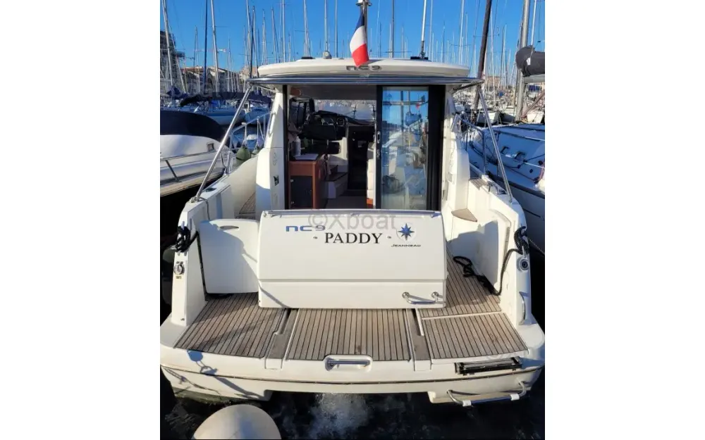 slider 5 Jeanneau NC 9