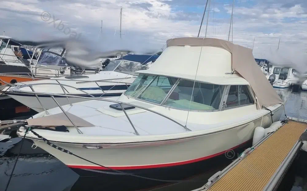 slider 7 Bertram Riva 25