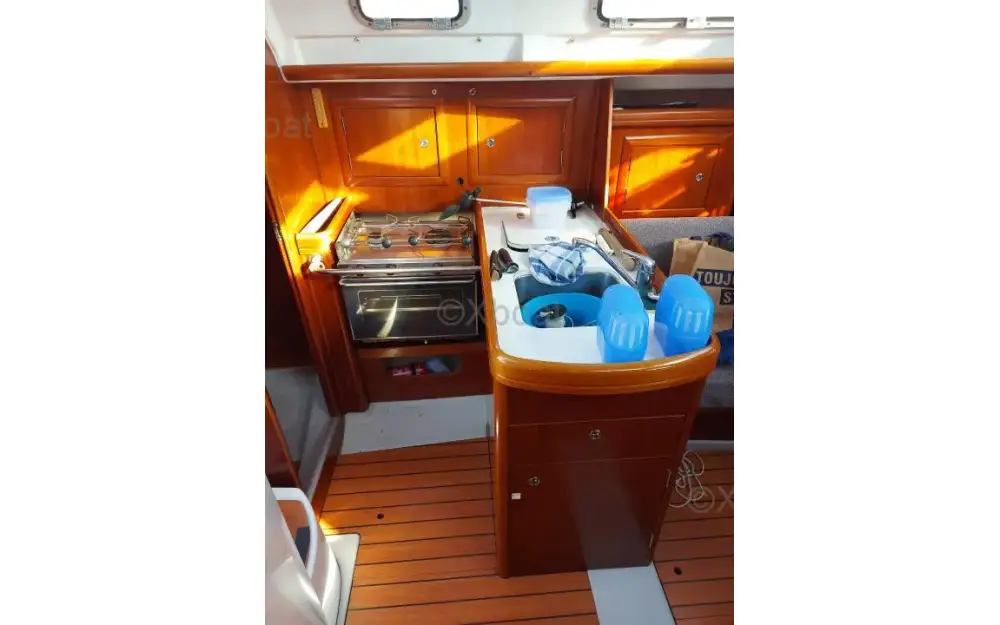slider 5 Beneteau Oceanis 323 Clipper