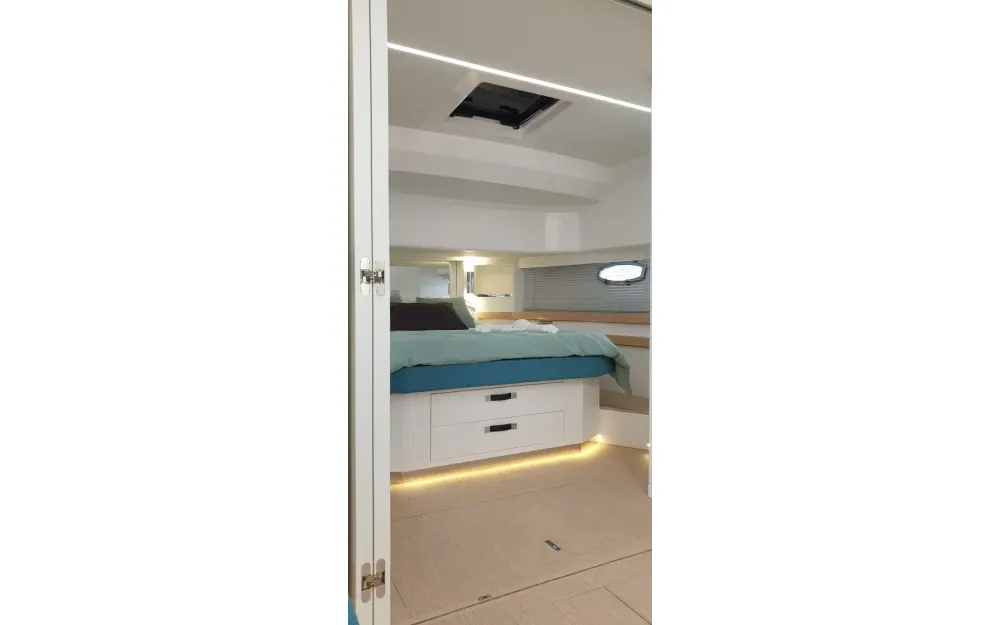 slider 19 Rio Yachts Daytona 50