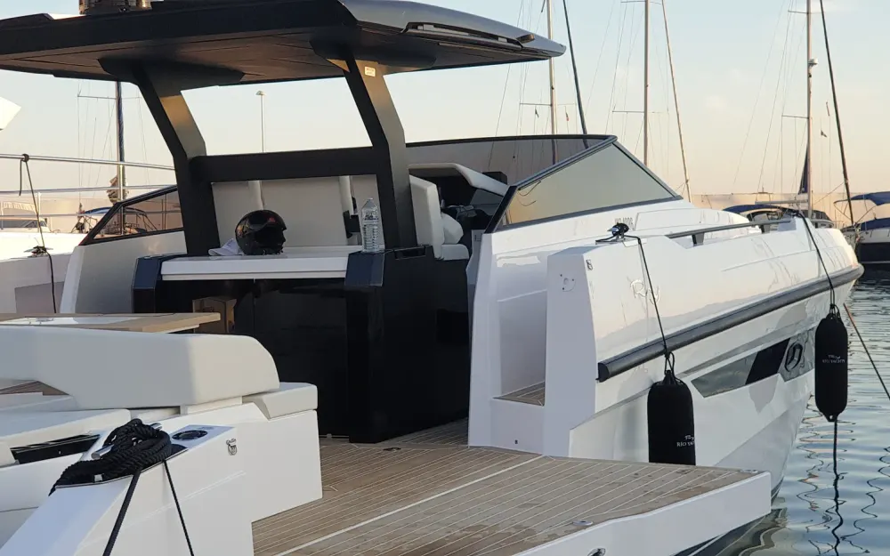 slider 27 Rio Yachts Daytona 50