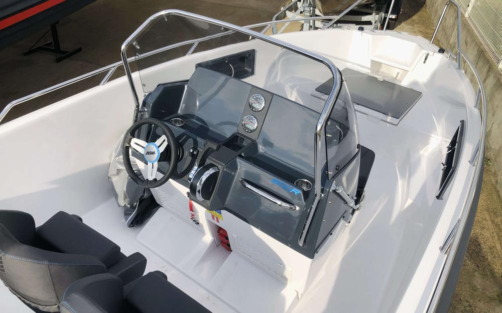 slider 8 Bella Boats  600 R