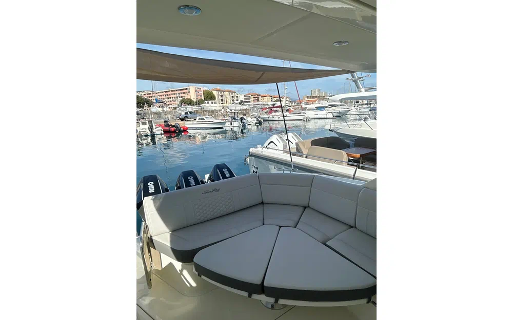slider 6 Sea Ray 320 Sundancer