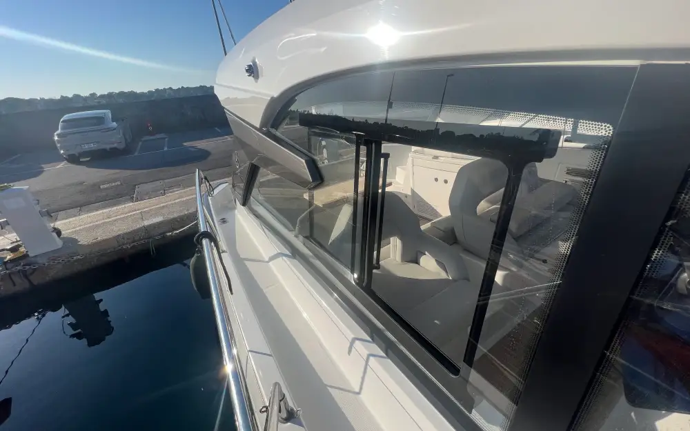 slider 11 Beneteau Gran Turismo 41