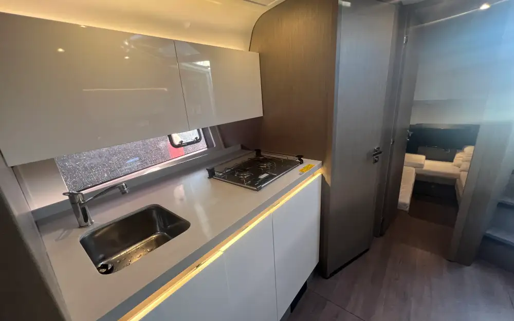 slider 25 Beneteau Gran Turismo 41