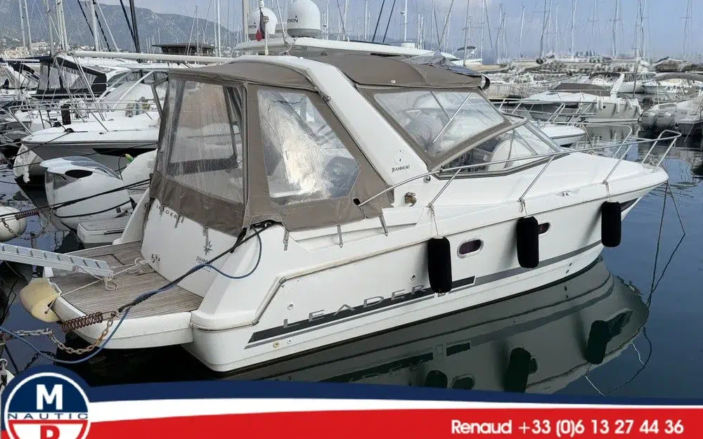 slider 0 Jeanneau Leader 8