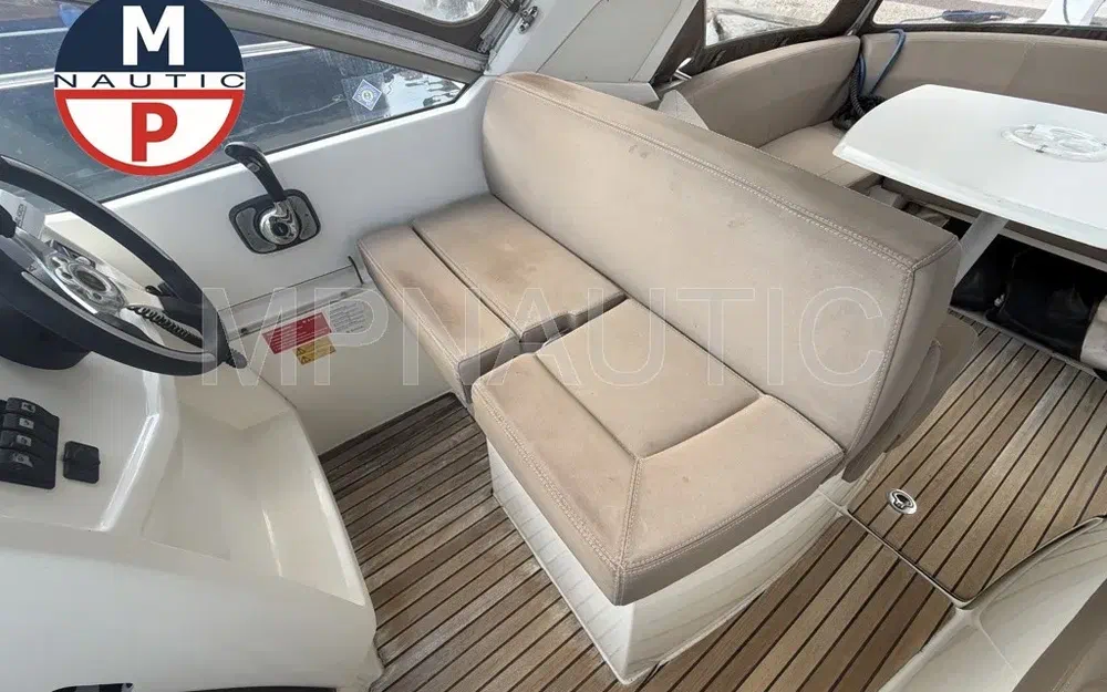 slider 6 Jeanneau Leader 8