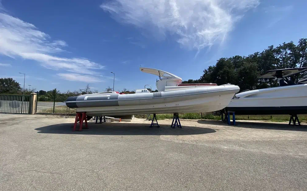 PirelliPzero 1100 Open