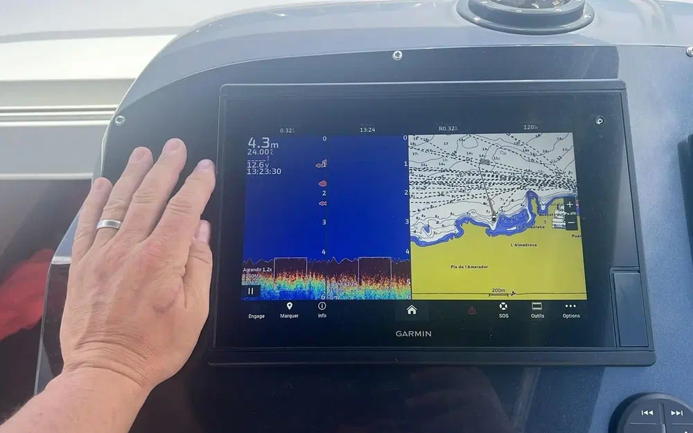 slider 11 Capelli Tempest 900