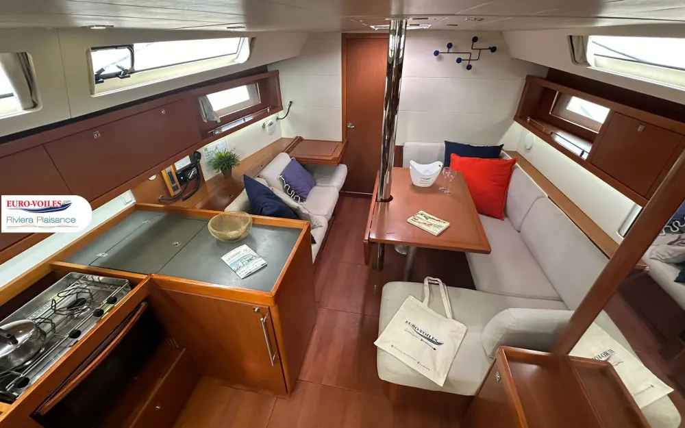 slider 8 Beneteau Oceanis 41