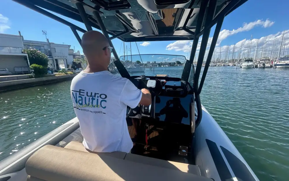 slider 6 Brig Eagle 8