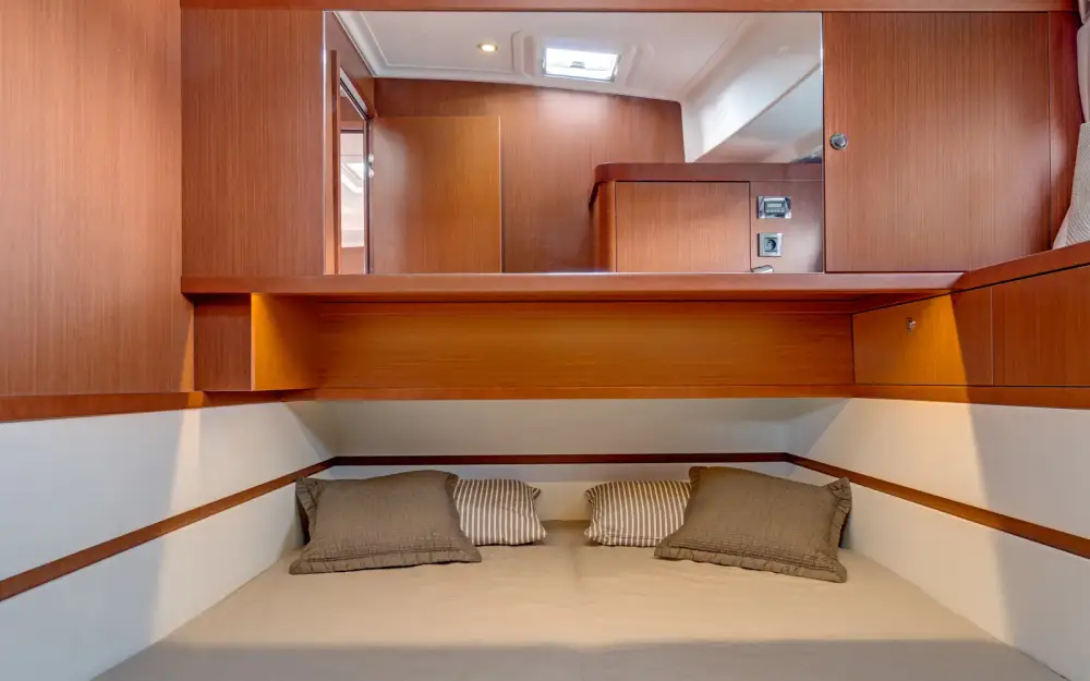 slider 14 Beneteau Swift Trawler 44