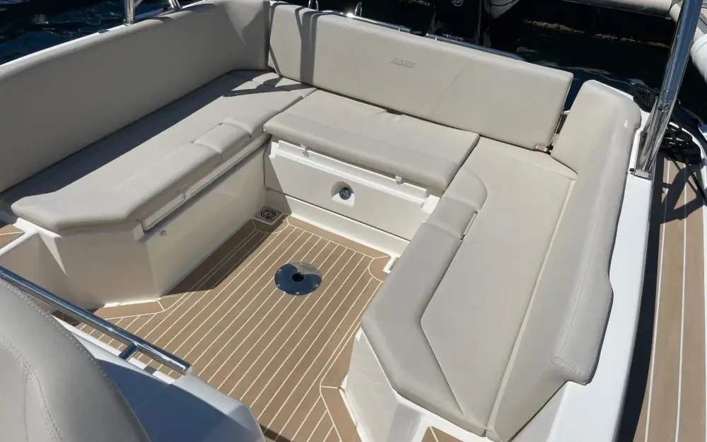 slider 7 Joker Boat Clubman 28