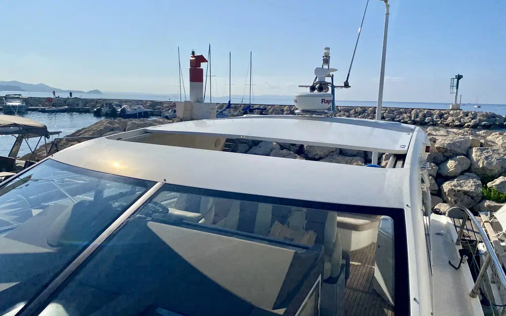 slider 17 Windy 44 Chinook