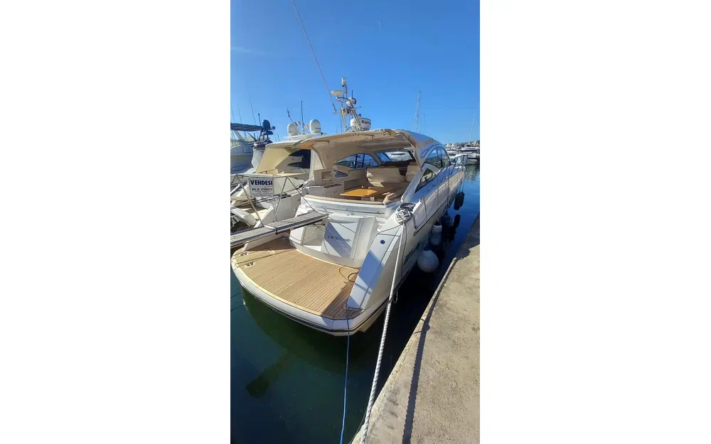 slider 1 Windy 44 Chinook