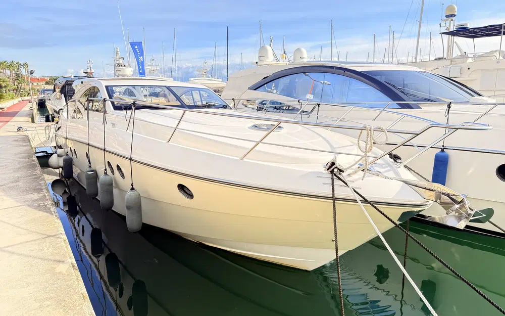 slider 4 Windy 44 Chinook