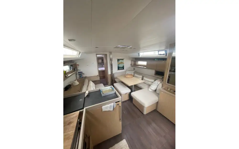 slider 19 Beneteau Oceanis 45