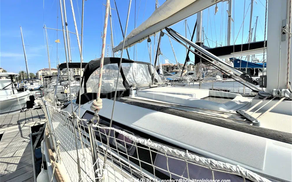 slider 2 Beneteau Oceanis 31 Limited Edition Limited Edition