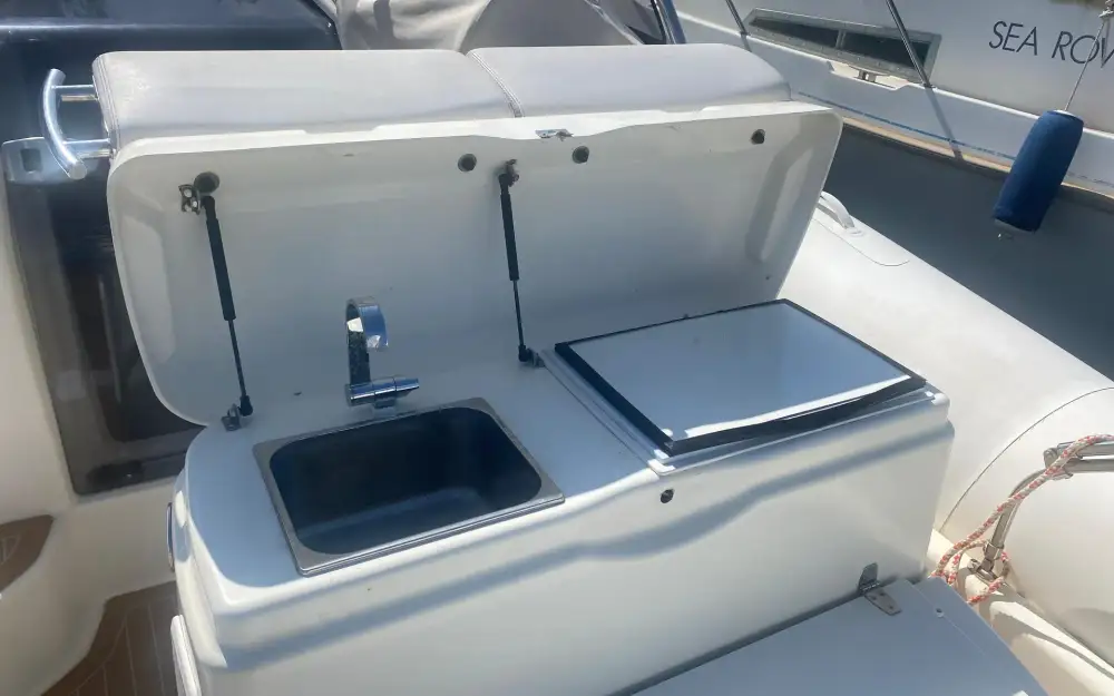 slider 5 Zodiac N-ZO 700 Cabin