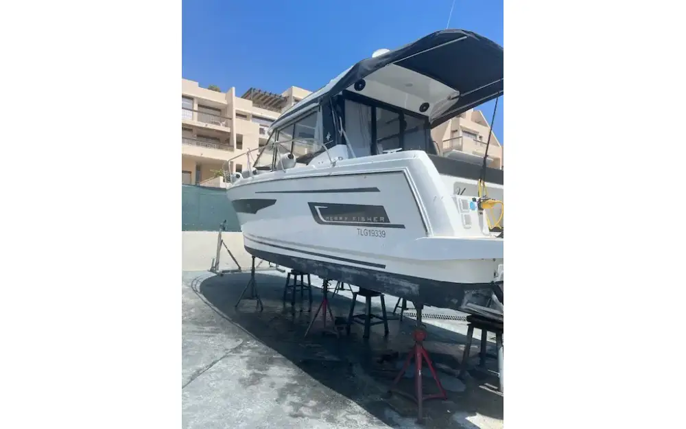 slider 25 Jeanneau Merry Fisher 895