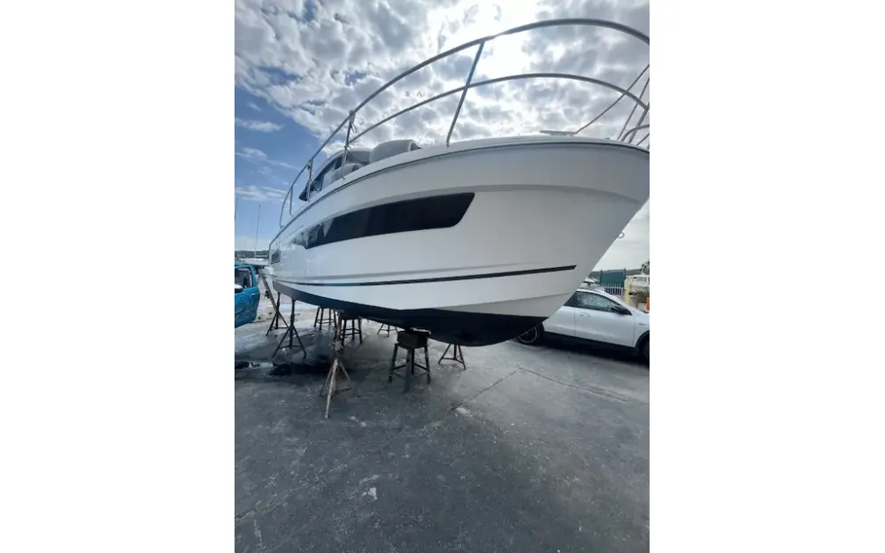 slider 28 Jeanneau Merry Fisher 895 - null