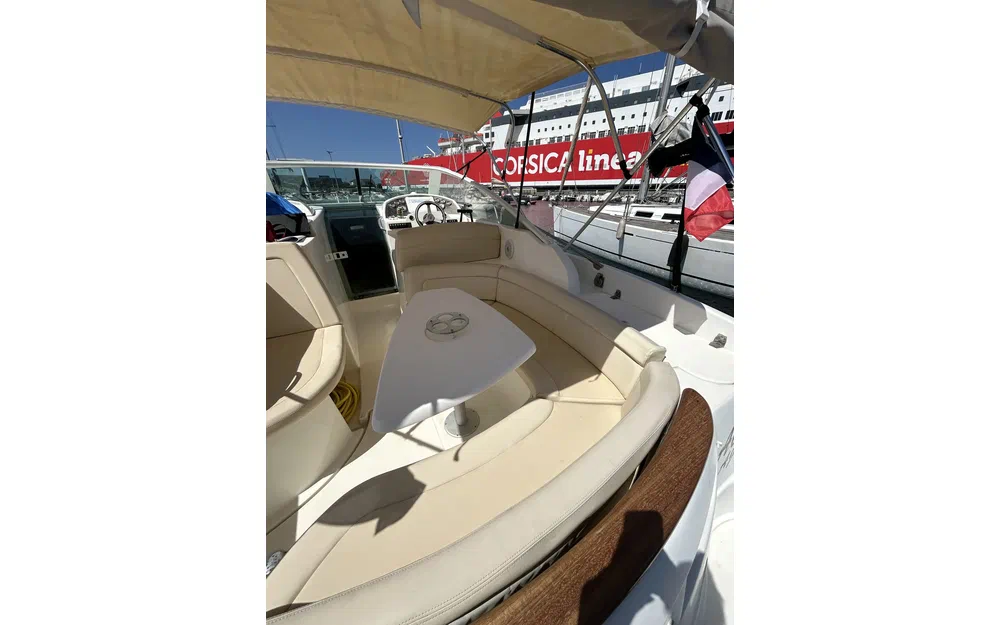 slider 14 Jeanneau Prestige 30