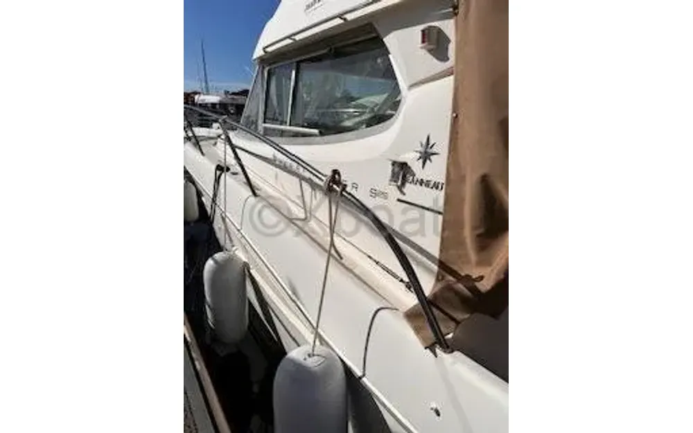 slider 3 Jeanneau Merry Fisher 925 Fly