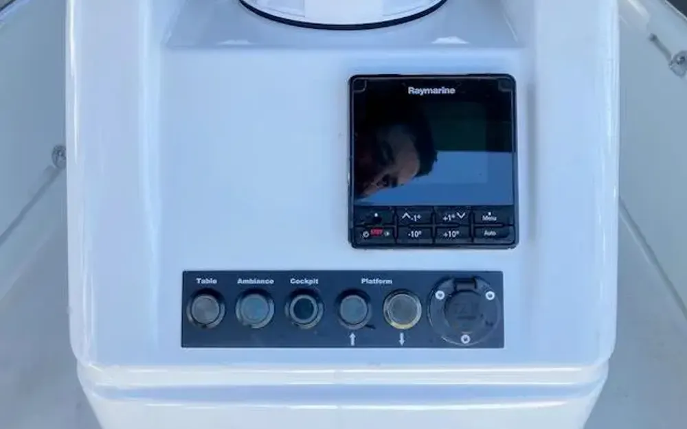 slider 8 Jeanneau Sun Odyssey 410