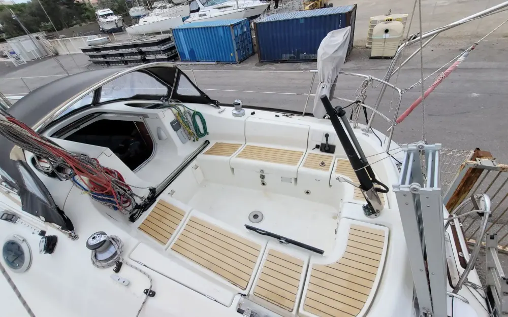 slider 7 Beneteau First 35.7 - null