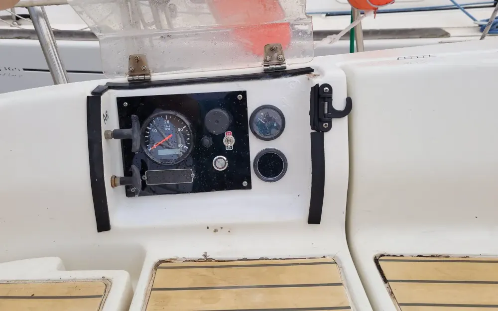 slider 8 Beneteau First 35.7 - null