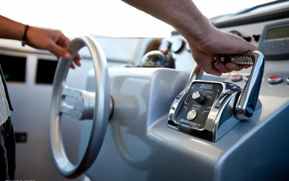 slider 10 UFO U 119 Carbon IB