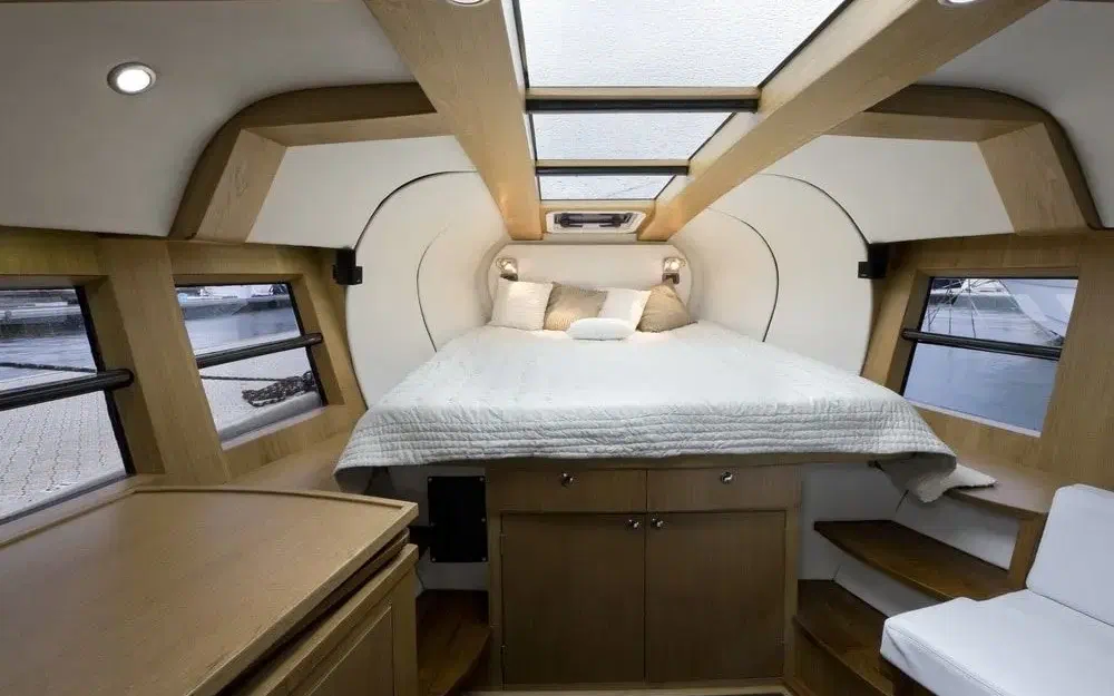 slider 12 UFO U 119 Carbon IB