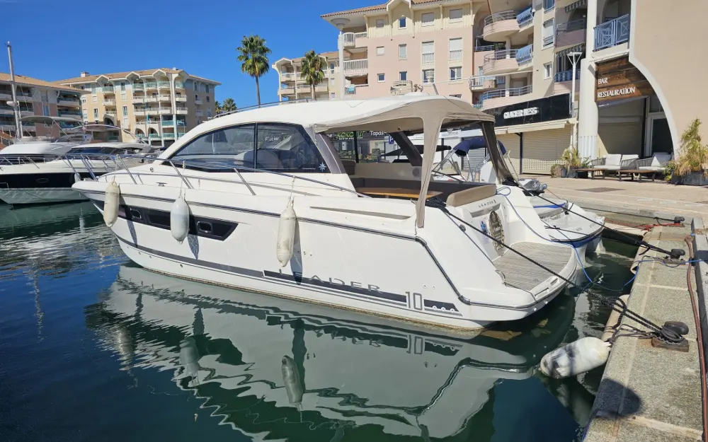 slider 22 Jeanneau Leader 10