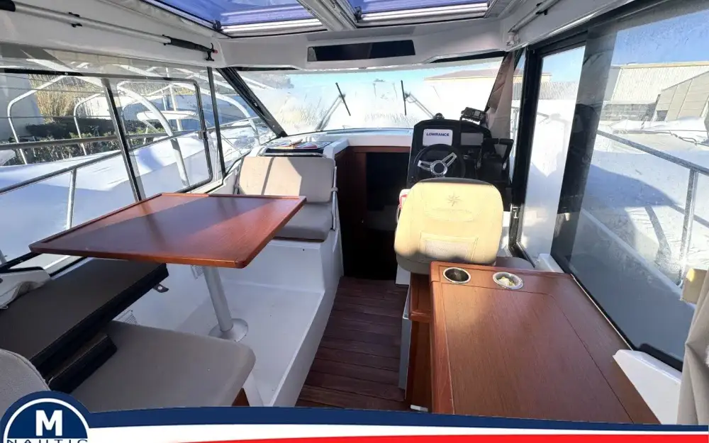 slider 0 Jeanneau Merry Fisher 895