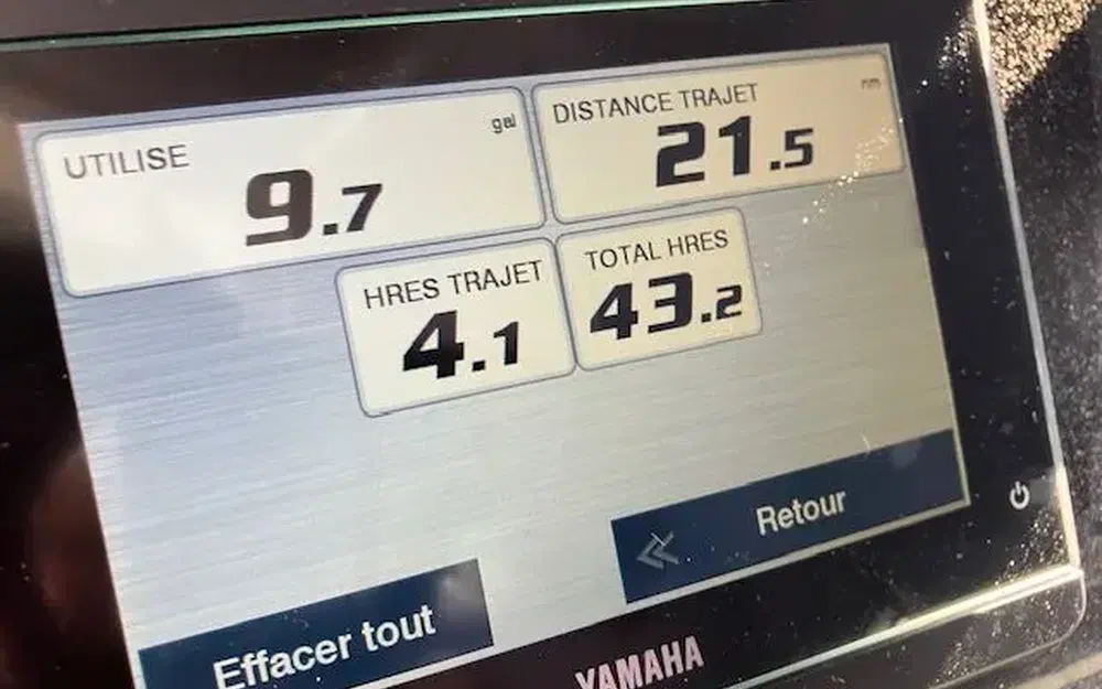 slider 18 Jeanneau Merry Fisher 795