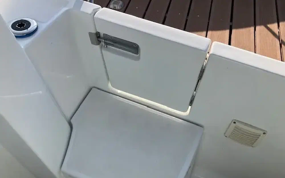 slider 5 Jeanneau Merry Fisher 795