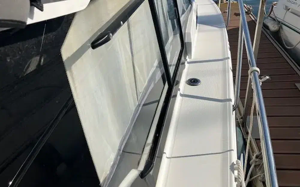 slider 7 Jeanneau Merry Fisher 795