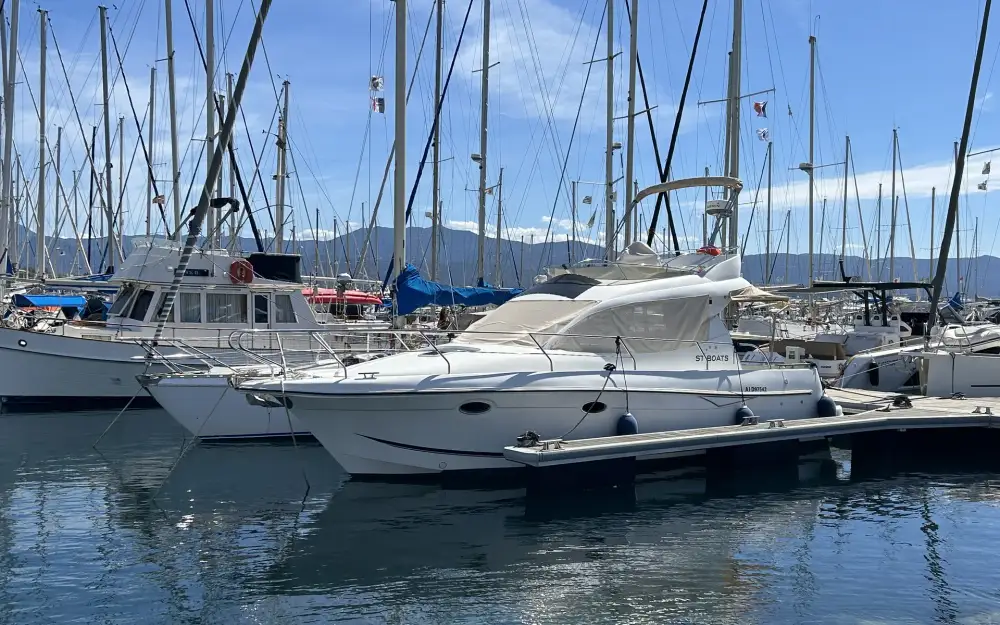 slider 2 ST Boats  34 Cruiser