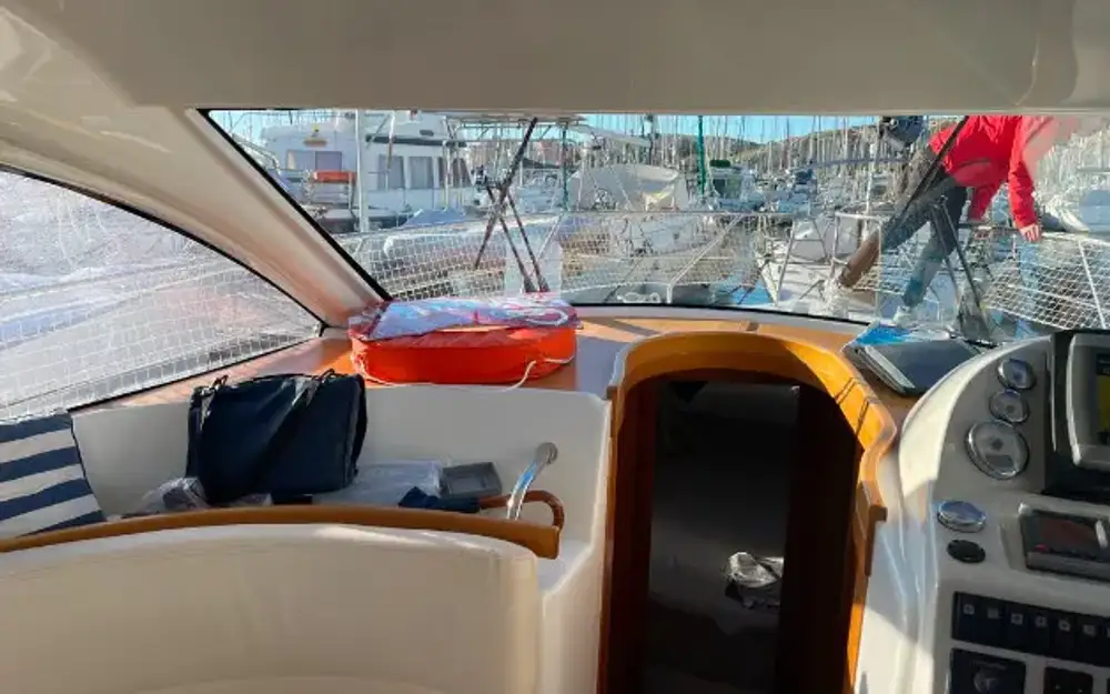 slider 8 ST Boats  34 Cruiser