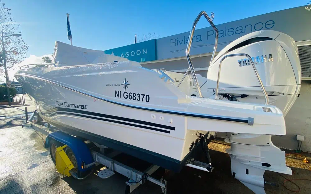 slider 4 Jeanneau Cap Camarat 7.5 CC