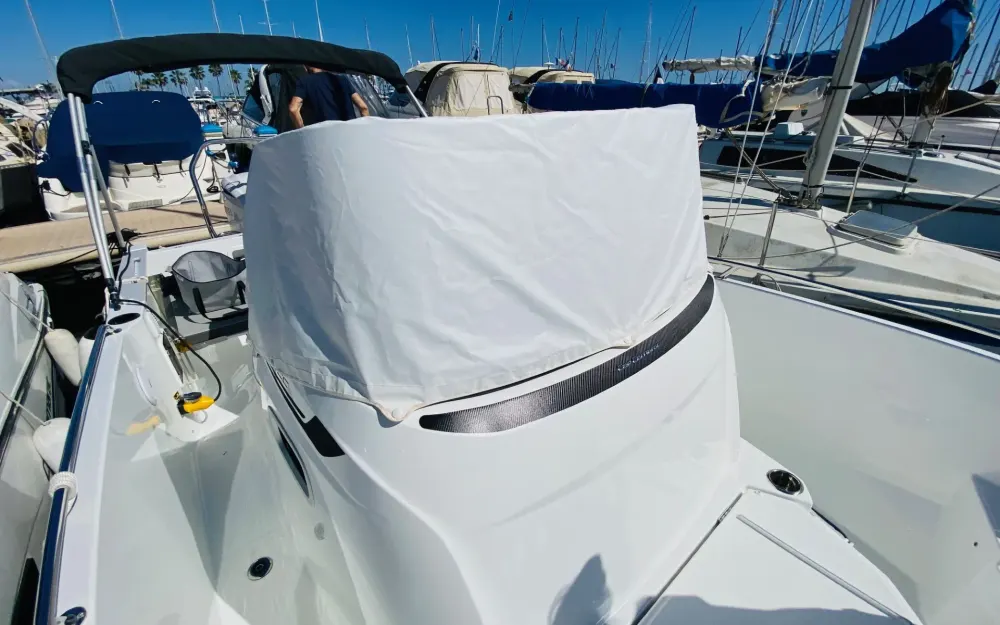 slider 6 Jeanneau Cap Camarat 7.5 CC Serie 3