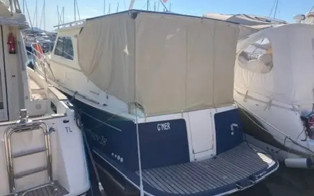 slider 4 Arvor Guernsey 28