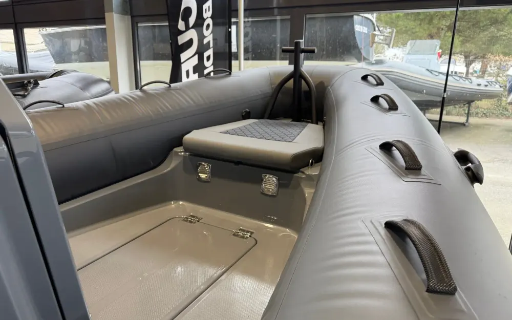 slider 2 Brig Navigator 22 - null