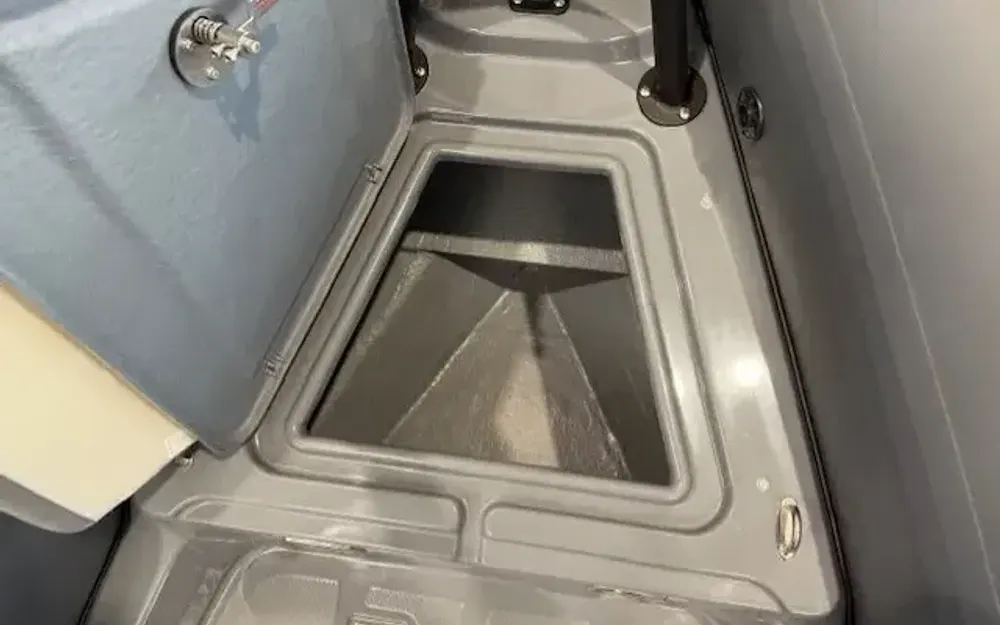 slider 8 Brig Navigator 22