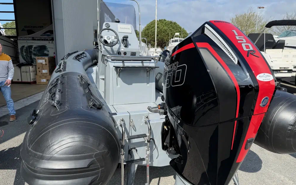 slider 6 Moteur Mercury 150 cv R