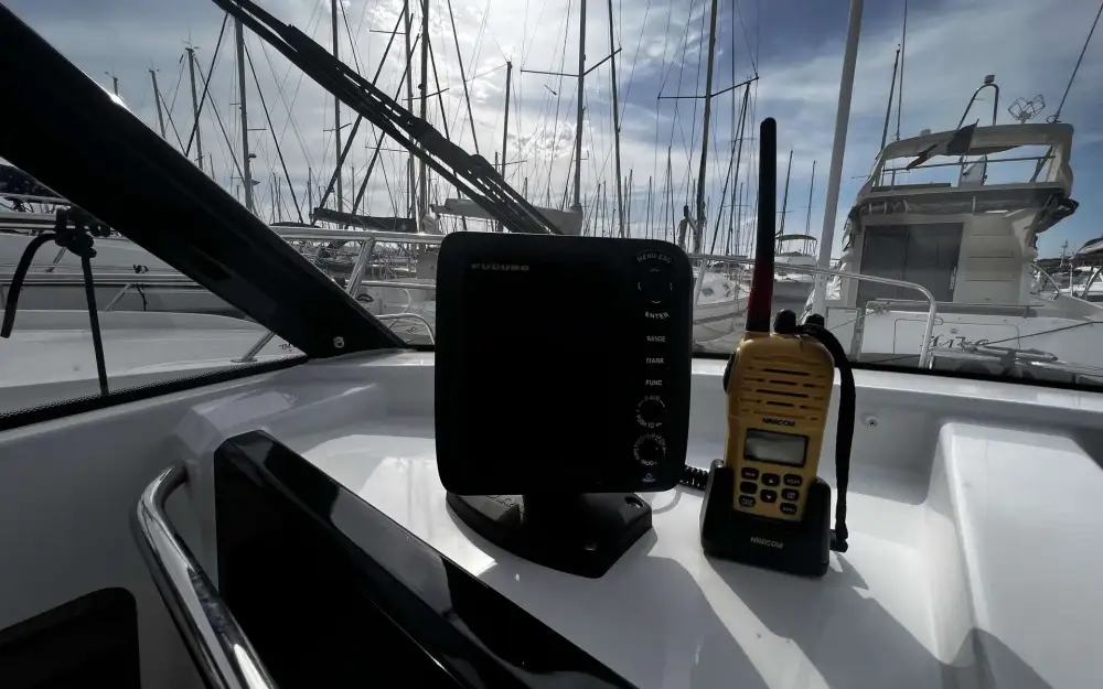 slider 14 Jeanneau Merry Fisher 795