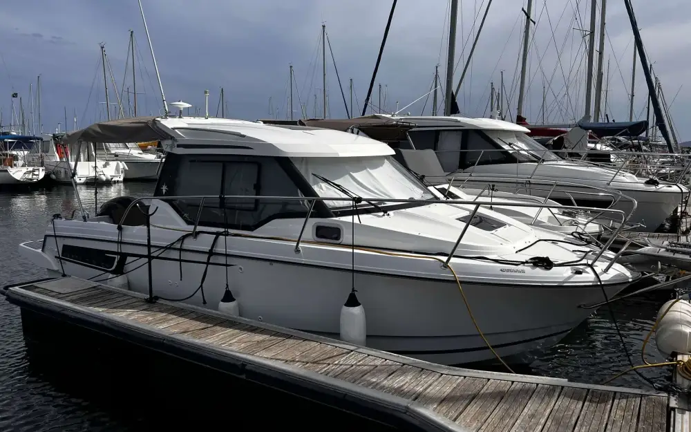 slider 22 Jeanneau Merry Fisher 795
