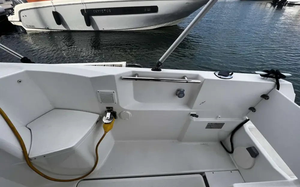 slider 23 Jeanneau Merry Fisher 795